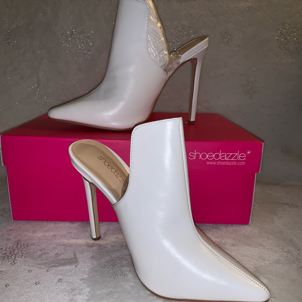 White Pumps